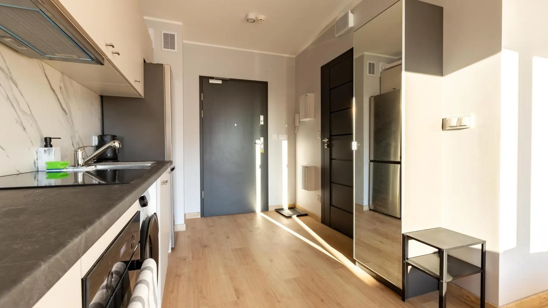 Apartment Mostek Golden Morning Studio Gdansk